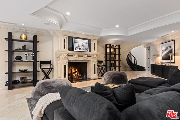 Fireplace, Interior, Living room, Recessed Lighting