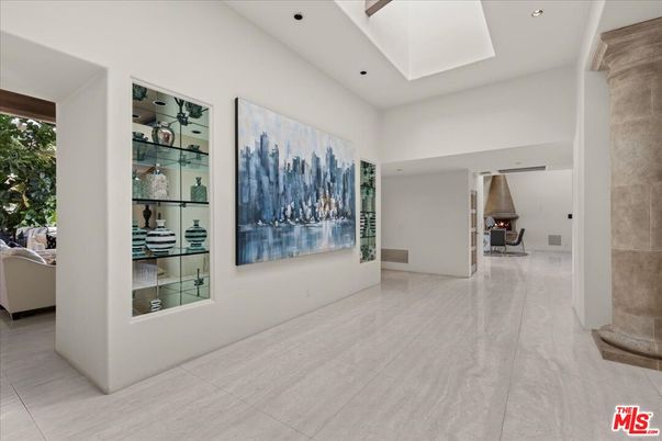Interior, Recessed Lighting
