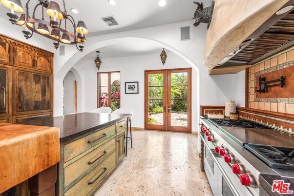 Chandelier, Interior, Kitchen, Recessed Lighting