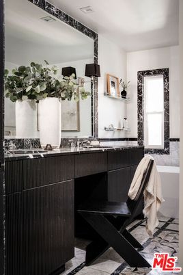 Bathroom, Interior, Pendant Lights