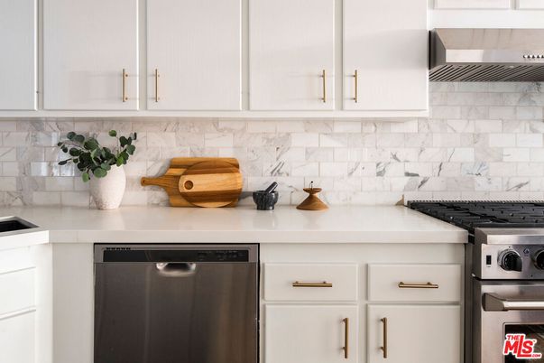 Interior, Kitchen, Stainless Steel Appliances