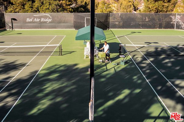 Exterior, Tennis Courts