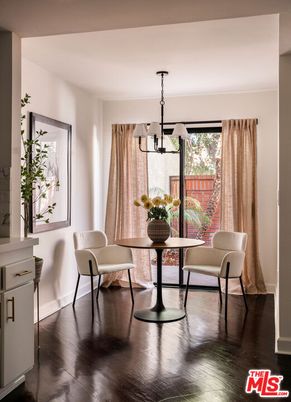 Chandelier, Dining room, Interior, Pendant Lights, Wood Texture Flooring