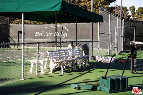 Exterior, Tennis Courts