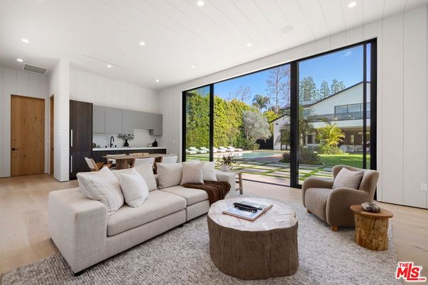 Dining room, Interior, Kitchen, Living room, Pendant Lights, Recessed Lighting, Wood Texture Flooring