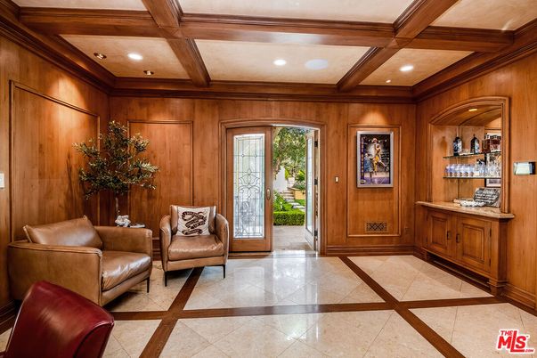 Interior, Recessed Lighting, Wooden Beams, Wooden Walls
