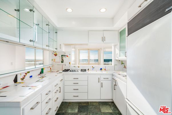 Interior, Kitchen, Recessed Lighting, Tile Countertops