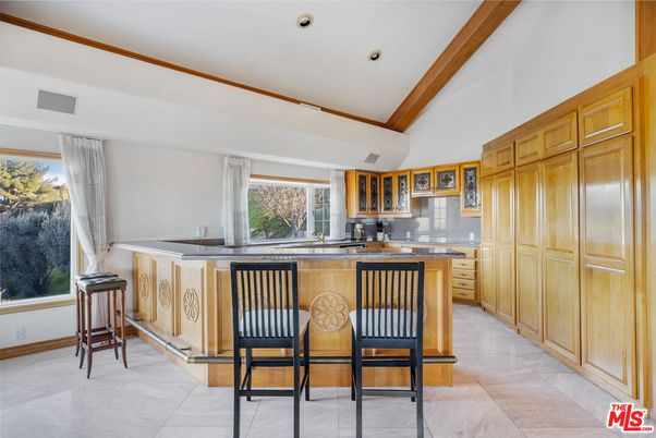 Interior, Kitchen, Recessed Lighting, Wooden Beams