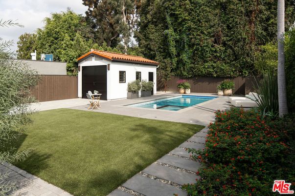 Backyard, Exterior, Pool