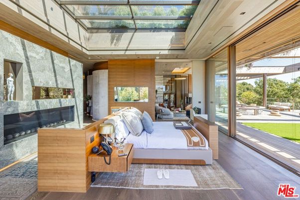 Bedroom, Fireplace, Interior, Wood Texture Flooring