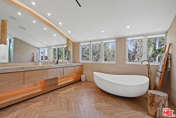 Bathroom, Dual Sink Vanities, Free Standing Baths, Interior, Recessed Lighting, Wood Texture Flooring