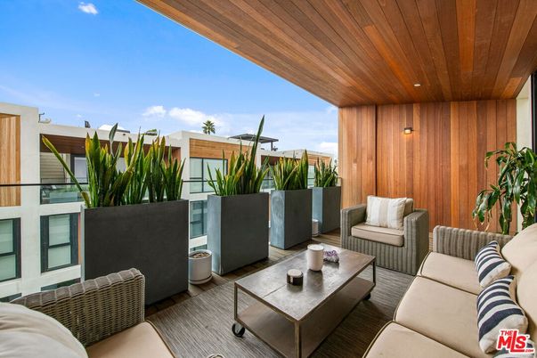Exterior, Wooden Ceilings