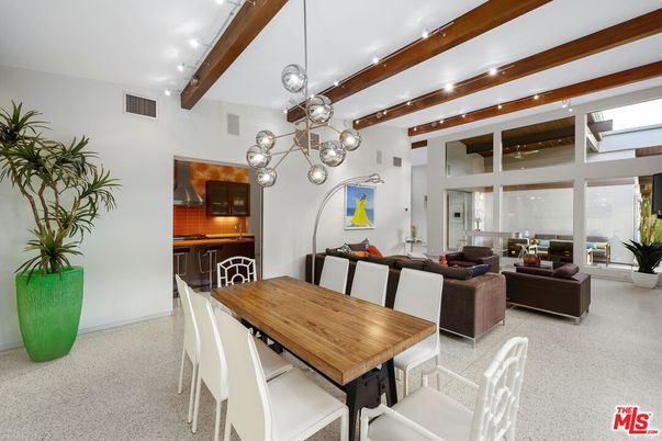 Dining room, Interior, Living room, Pendant Lights, Recessed Lighting, Wooden Beams
