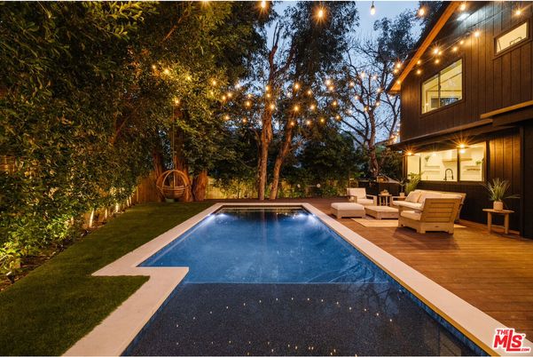 Backyard, Exterior, Pool