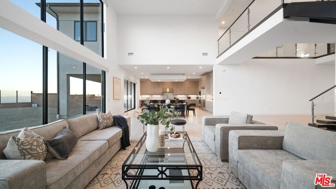 Dining room, Interior, Kitchen, Living room, Recessed Lighting, Water