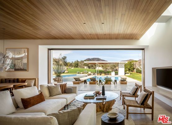 Dining room, Interior, Living room, Pendant Lights, Wooden Ceilings, Wood Texture Flooring