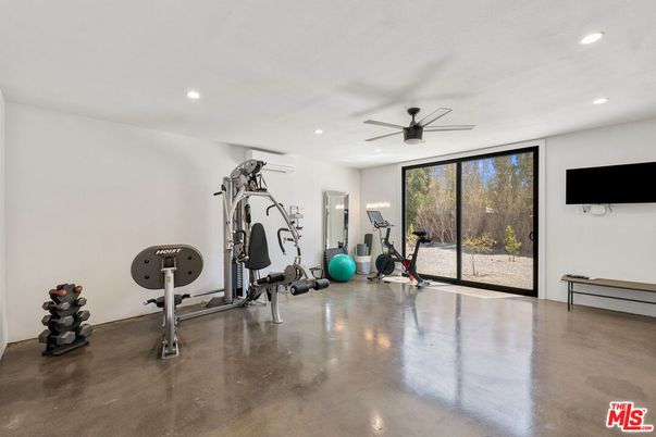 Fitness Equipment, Interior, Recessed Lighting