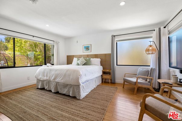 Bedroom, Interior, Pendant Lights, Recessed Lighting, Wood Texture Flooring