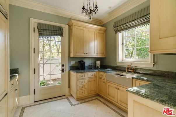 Interior, Kitchen, Pendant Lights