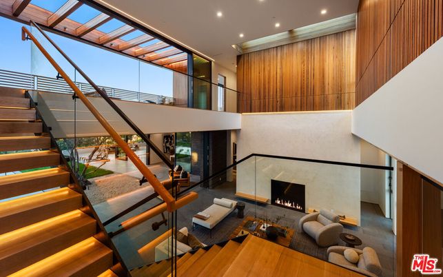 Fireplace, Interior, Recessed Lighting