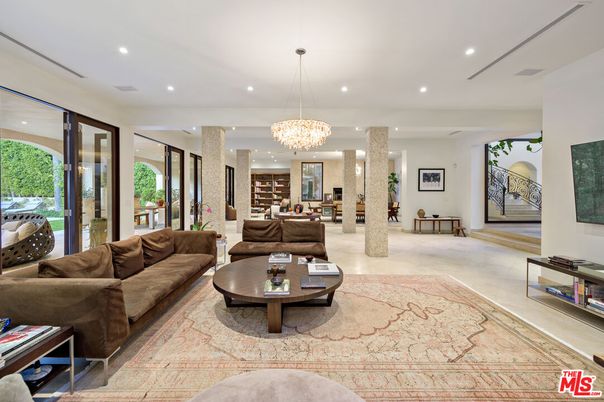 Chandelier, Interior, Living room, Recessed Lighting