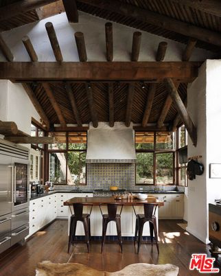 Dining room, Interior, Kitchen, Stainless Steel Appliances, Wooden Beams, Wooden Ceilings, Wood Texture Flooring