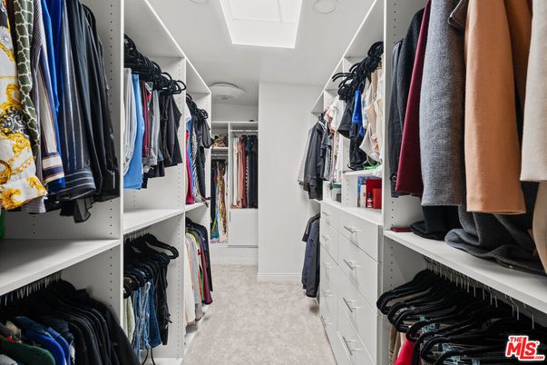Interior, Walk-in Closets