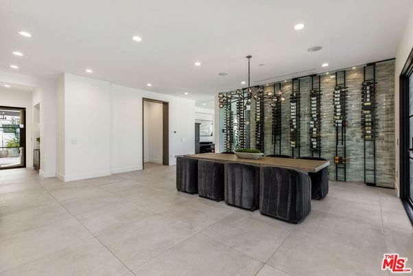 Interior, Pendant Lights, Recessed Lighting, Wine Storage