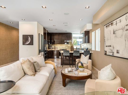 Interior, Kitchen, Living room, Recessed Lighting