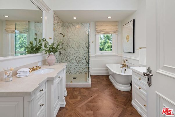 Bathroom, Free Standing Baths, Glass Shower, Interior, Recessed Lighting, Wood Texture Flooring