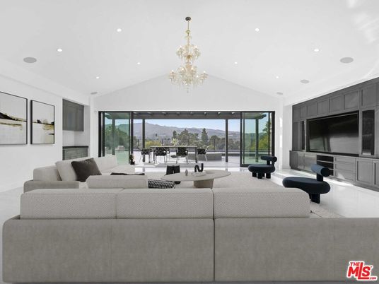 Chandelier, Dining room, Fireplace, Interior, Living room, Recessed Lighting