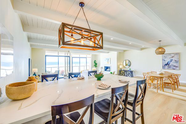 Dining room, Interior, Pendant Lights, Recessed Lighting, Wood Texture Flooring