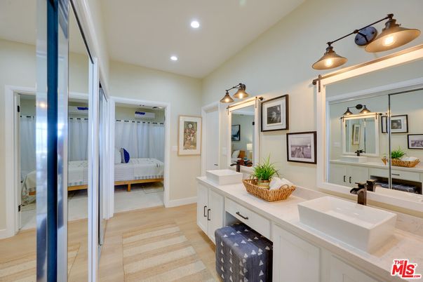 Bathroom, Bedroom, Interior, Recessed Lighting, Wood Texture Flooring