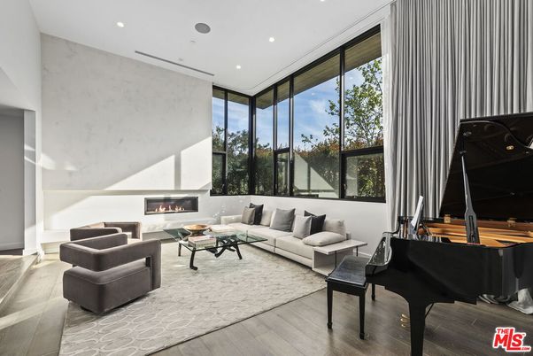 Fireplace, Interior, Living room, Piano, Recessed Lighting, Wood Texture Flooring