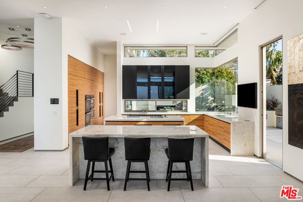 Interior, Kitchen, Pendant Lights, Recessed Lighting