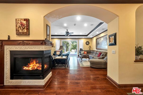 Fireplace, Interior, Living room, Recessed Lighting, Wood Texture Flooring