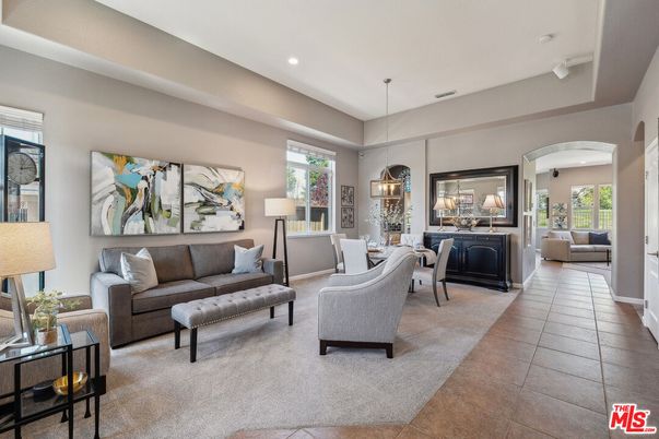 Dining room, Interior, Living room, Recessed Lighting