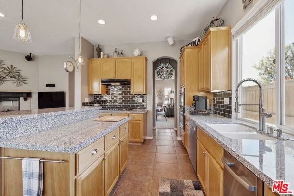 Interior, Kitchen, Pendant Lights, Recessed Lighting