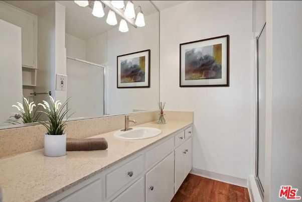 Bathroom, Dual Sink Vanities, Interior, Wood Texture Flooring
