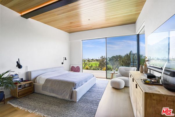 Bedroom, Interior, Recessed Lighting, Wooden Ceilings, Wood Texture Flooring