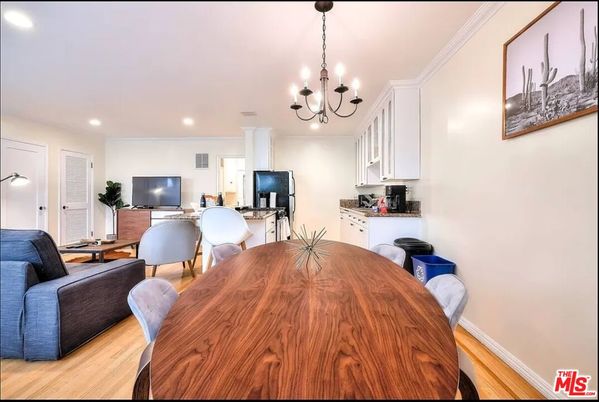 Chandelier, Dining room, Interior, Recessed Lighting, Wood Texture Flooring