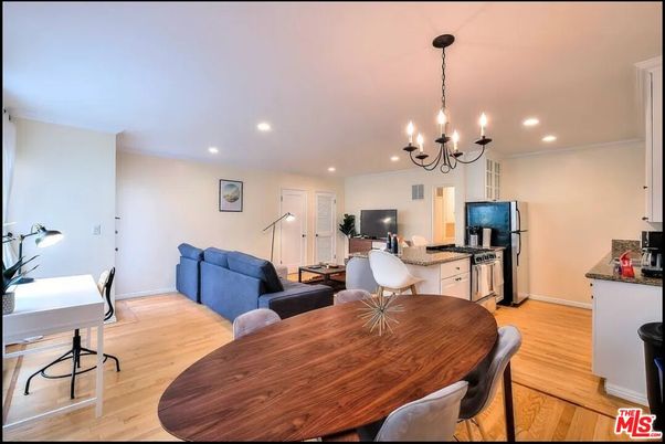 Chandelier, Dining room, Interior, Kitchen, Living room, Recessed Lighting, Wood Texture Flooring