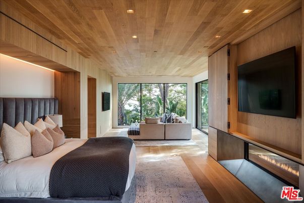 Bedroom, Fireplace, Interior, Recessed Lighting, Wooden Ceilings, Wood Texture Flooring, Wooden Walls