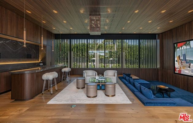 Interior, Living room, Marble Walls, Recessed Lighting, Wood Texture Flooring