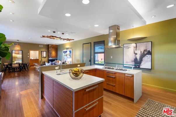 Dining room, Interior, Kitchen, Living room, Pendant Lights, Recessed Lighting, Wood Texture Flooring
