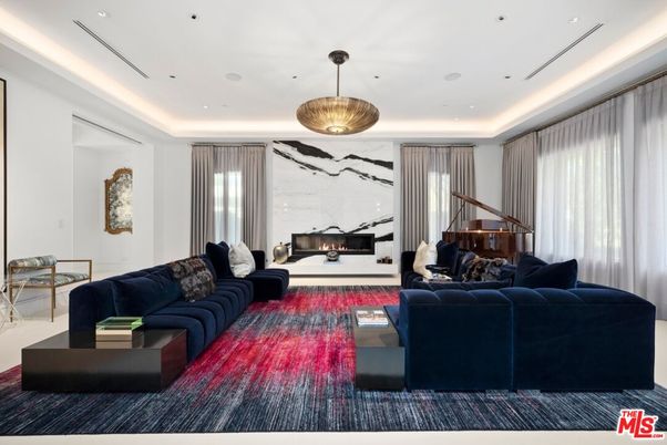 Fireplace, Interior, Living room, Marble Walls, Pendant Lights, Piano, Recessed Lighting