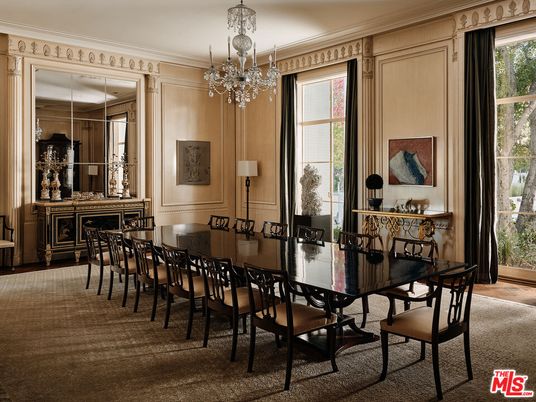 Chandelier, Dining room, Interior