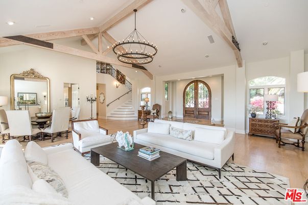Chandelier, Dining room, Interior, Living room, Recessed Lighting, Wooden Beams, Wood Texture Flooring
