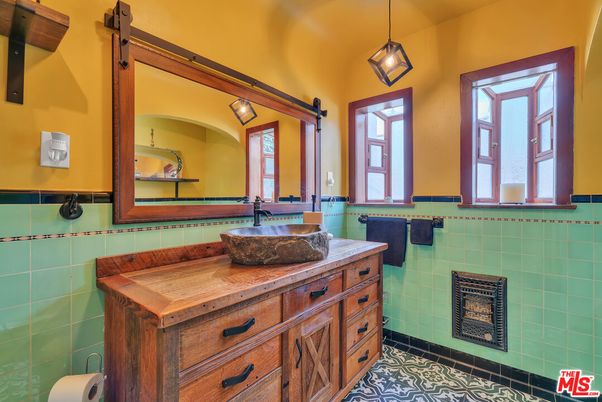 Bathroom, Interior, Pendant Lights