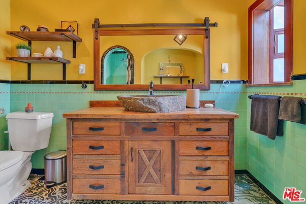 Bathroom, Interior